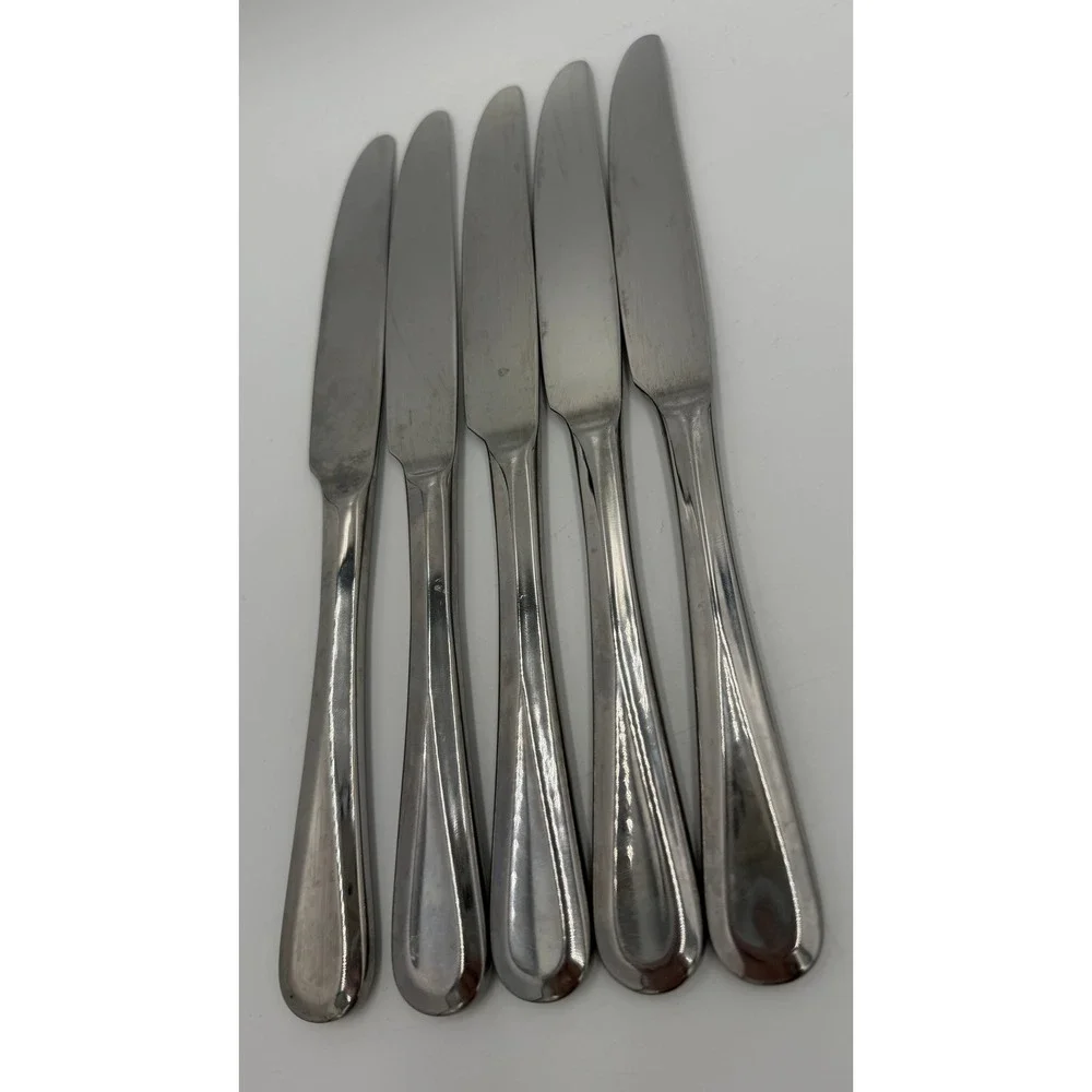 Kirkland Signature‎ 18/10 Stainless Steel Flatware Set 44 Pieces Silverware